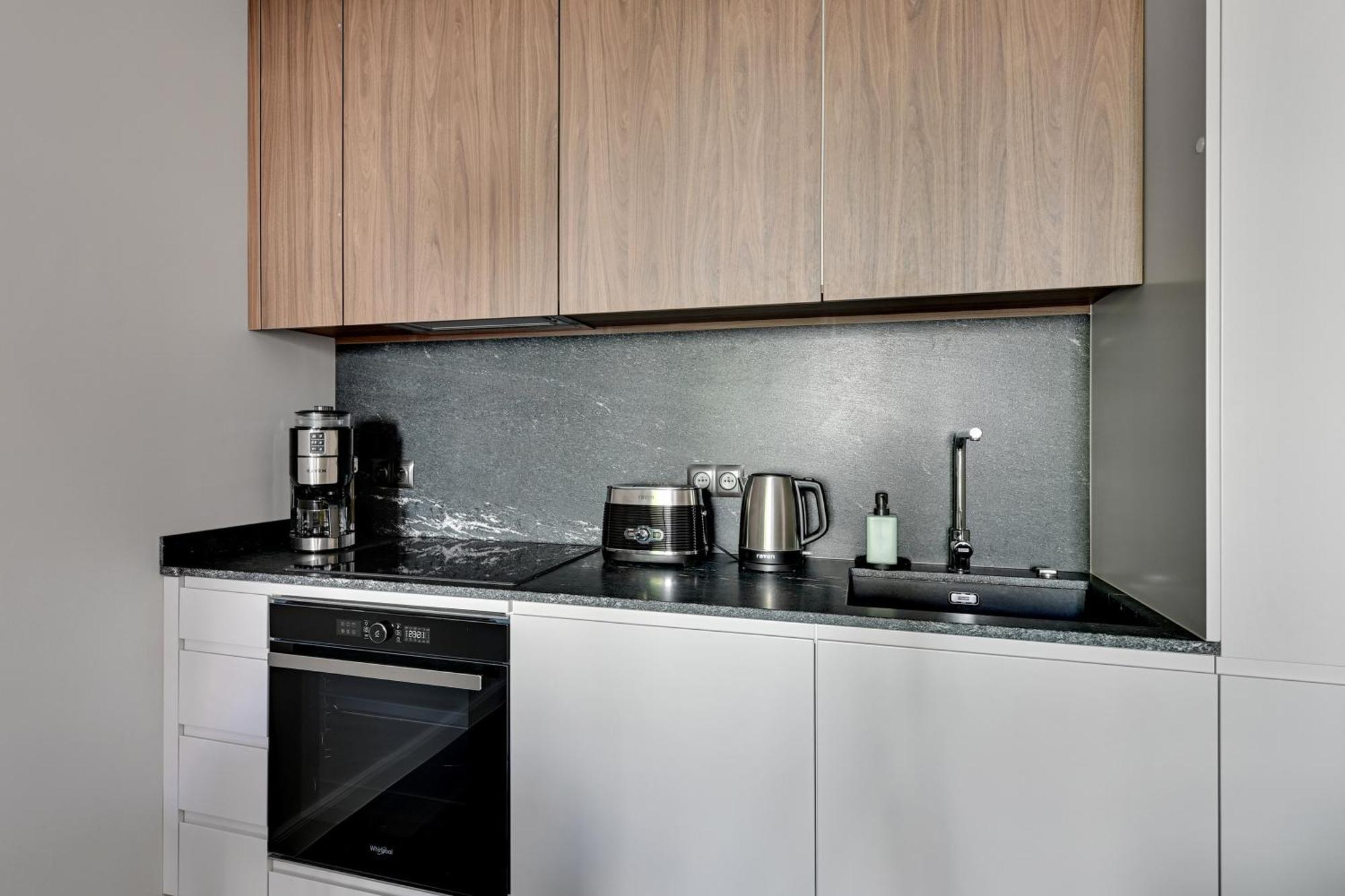Scala 60C City Center Apartments & Studio By Lion Apartments Danzica Esterno foto