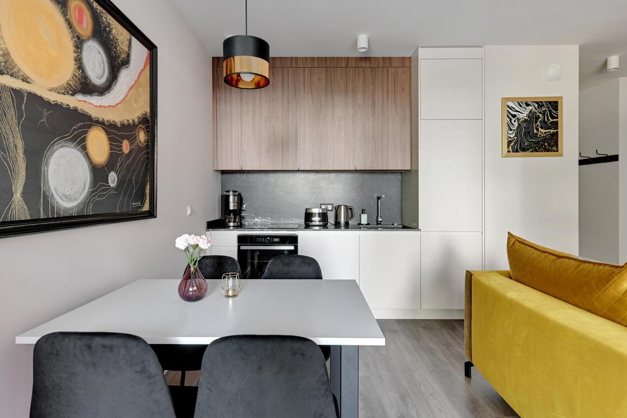 Scala 60C City Center Apartments & Studio By Lion Apartments Danzica Esterno foto