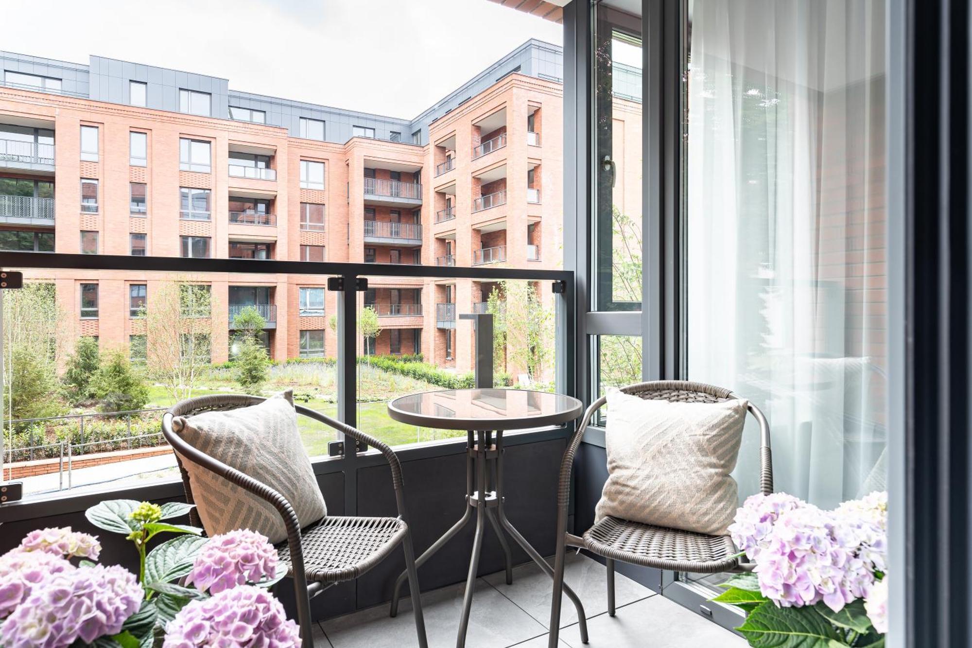Scala 60C City Center Apartments & Studio By Lion Apartments Danzica Esterno foto