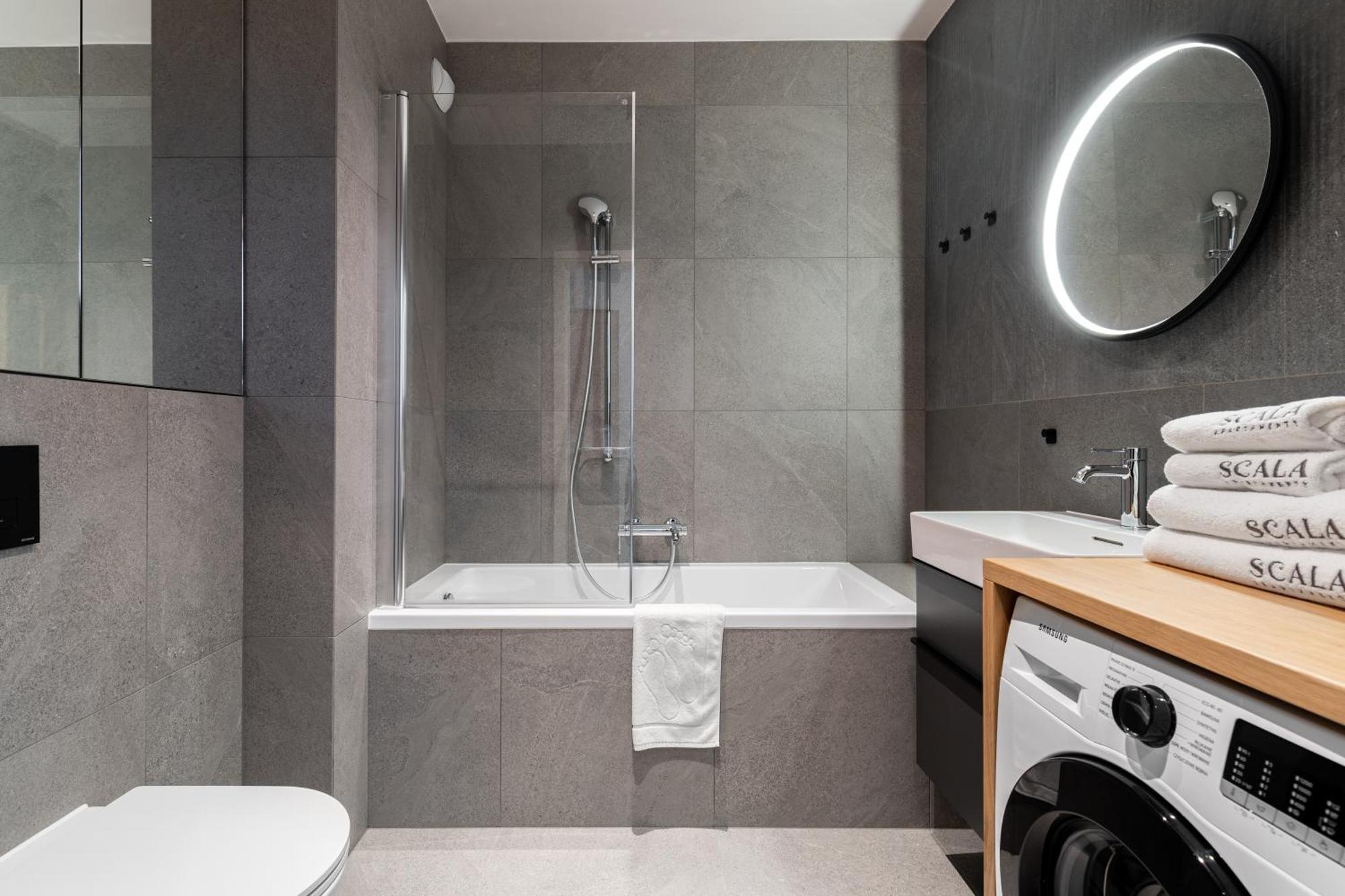Scala 60C City Center Apartments & Studio By Lion Apartments Danzica Esterno foto