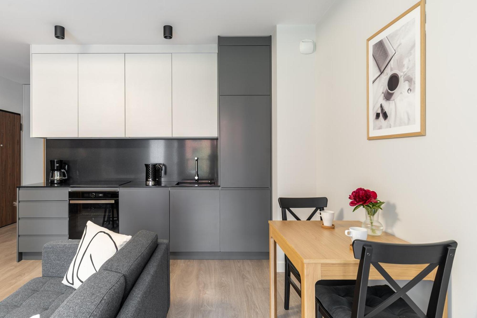 Scala 60C City Center Apartments & Studio By Lion Apartments Danzica Esterno foto