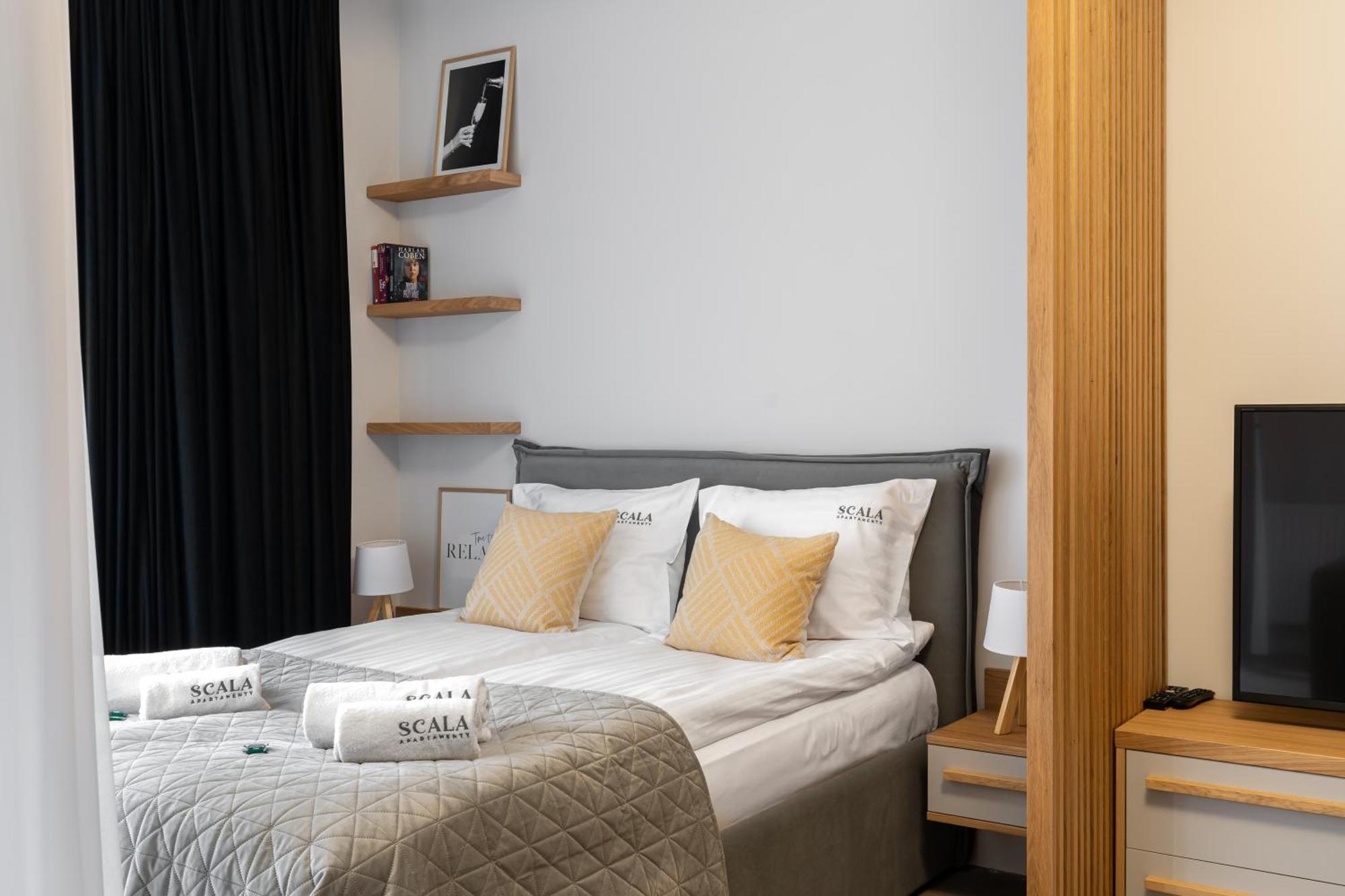 Scala 60C City Center Apartments & Studio By Lion Apartments Danzica Esterno foto